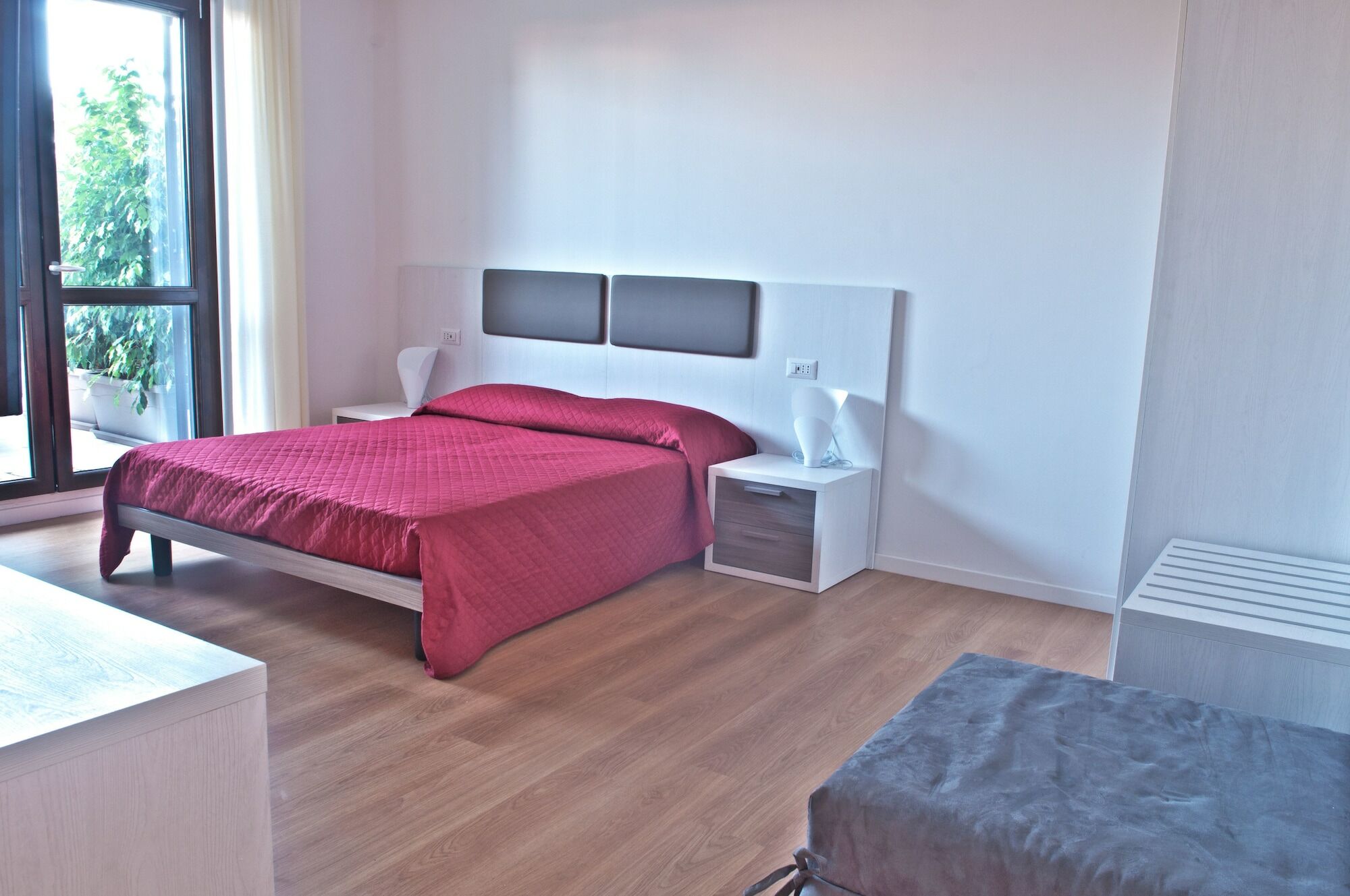 Four Rooms Guesthouse Ористано Екстер'єр фото